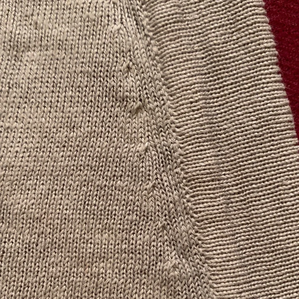 100% Capri St. Tropez Button-Up Knit Cardigan with Wrap Keyhole Back - Picture 10 of 11